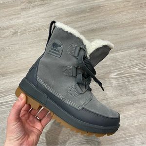 SOREL Tivoli Gray Winter Boots Waterproof Snow Faux Fur